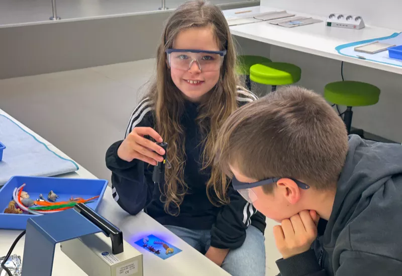 Juniorakademie: Außerschulisches Lernformat für Schülerinnen und Schüler.